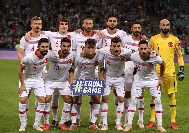 俄罗斯战胜土耳其,实现欧预赛胜利 俄罗斯战胜土耳其,实现欧预赛胜利