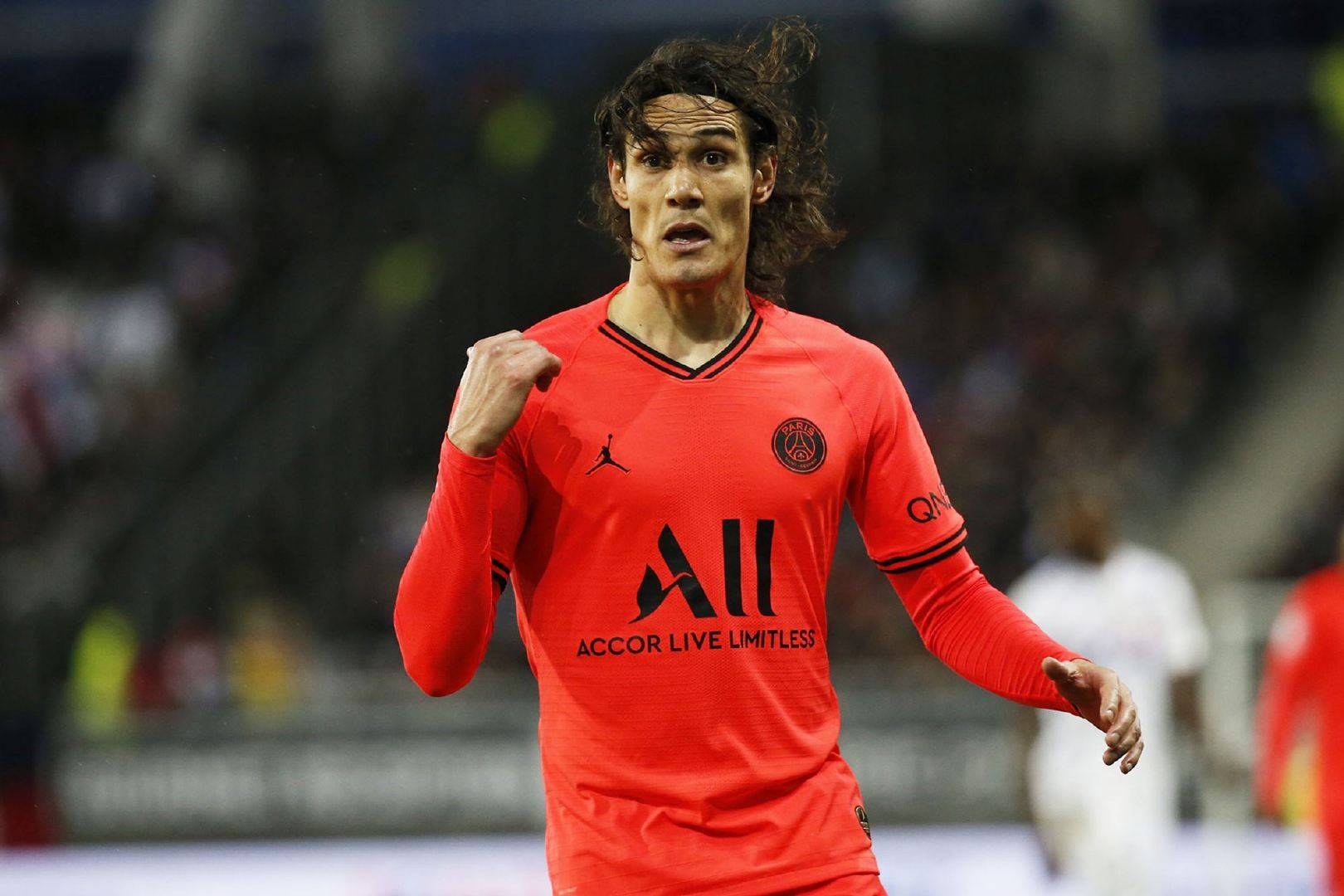 关于亚眠客场胜利,迈向联赛前列的信息 关于亚眠客场胜利,迈向联赛前列的信息