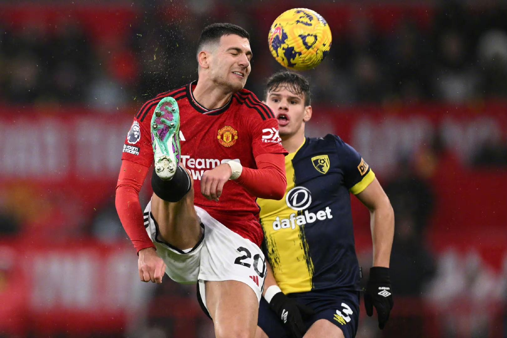 曼联迎战伯恩茅斯,雄师再战夺取胜利!的简单介绍 曼联迎战伯恩茅斯,雄师再战夺取胜利!的简单介绍