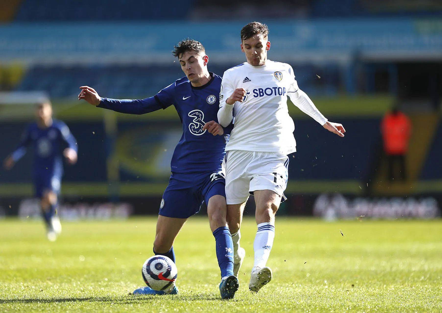 包含博尔顿主场击败利兹联，稳住升级希望，势头强劲的词条